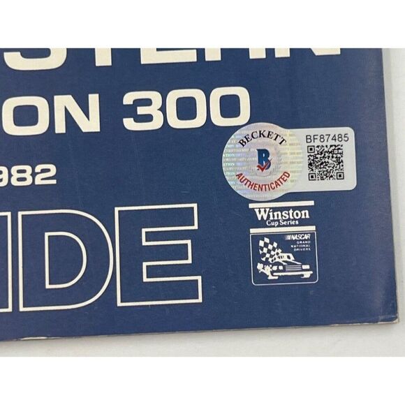 Bobby Allison Signed Vintage Program 1982 Winston Western 500 Racing  Beckett - Picture 2 of 4